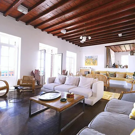 Βίλα Isola Paradiso - Luxury Staffed Property *